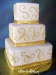 WEDDING CAKE 105